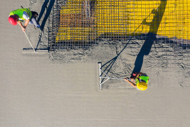 Best Concrete Pool Decks in Carrizo Hill, TX